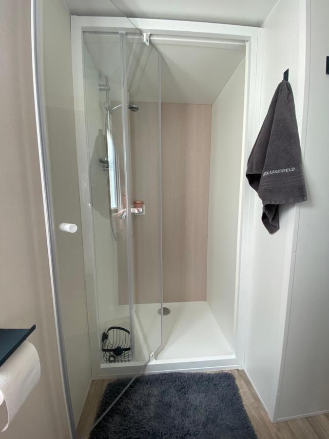 Mobil Home De Charme Фрежус Екстер'єр фото